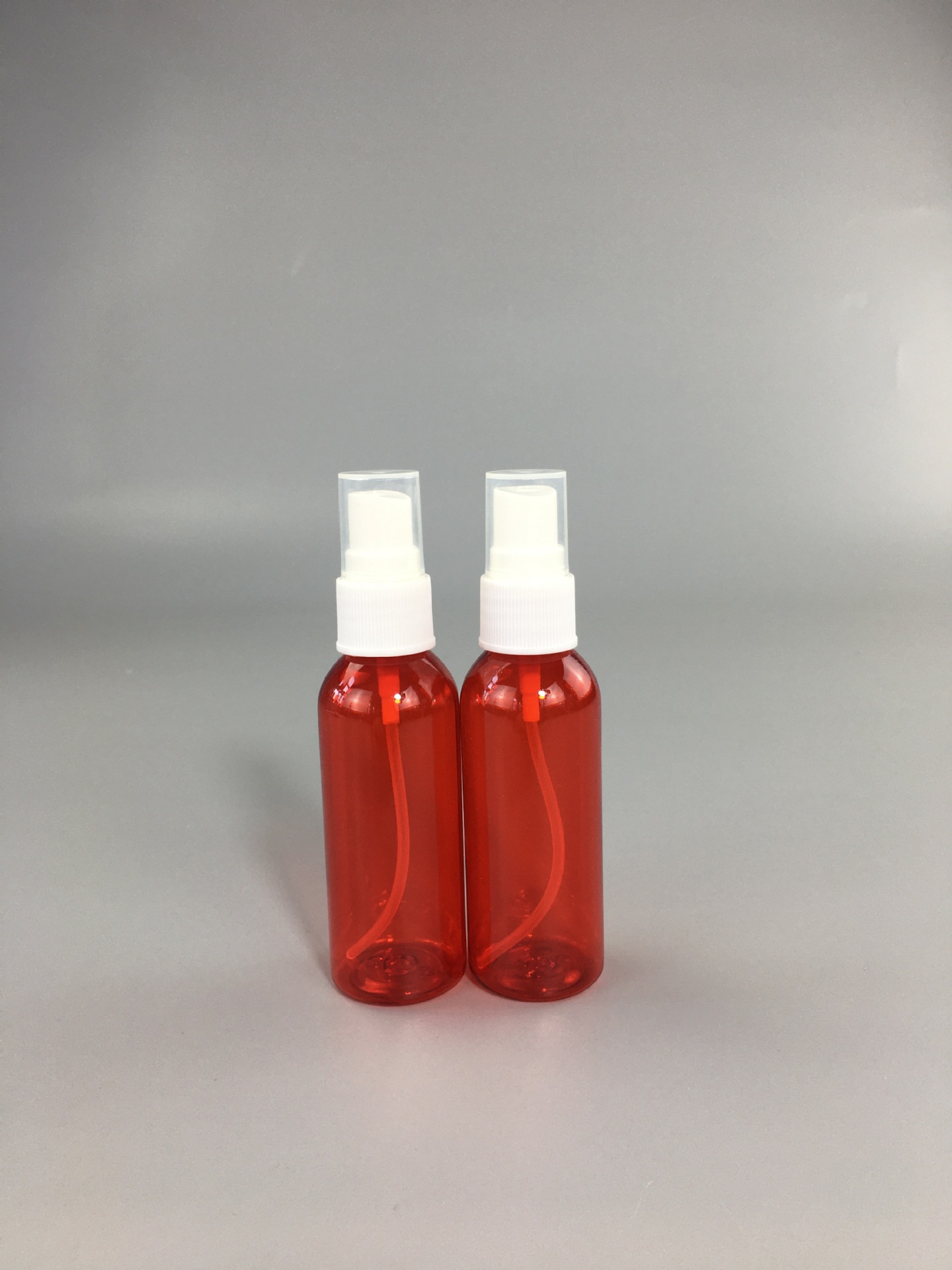 现货供应50ml红色喷雾瓶样品瓶分装瓶塑料瓶消毒剂瓶洗手液瓶