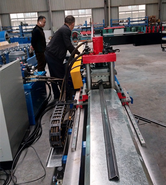 角钢冷弯机 角钢罗拉机 家具角铁成型机 角钢设备 家具型钢