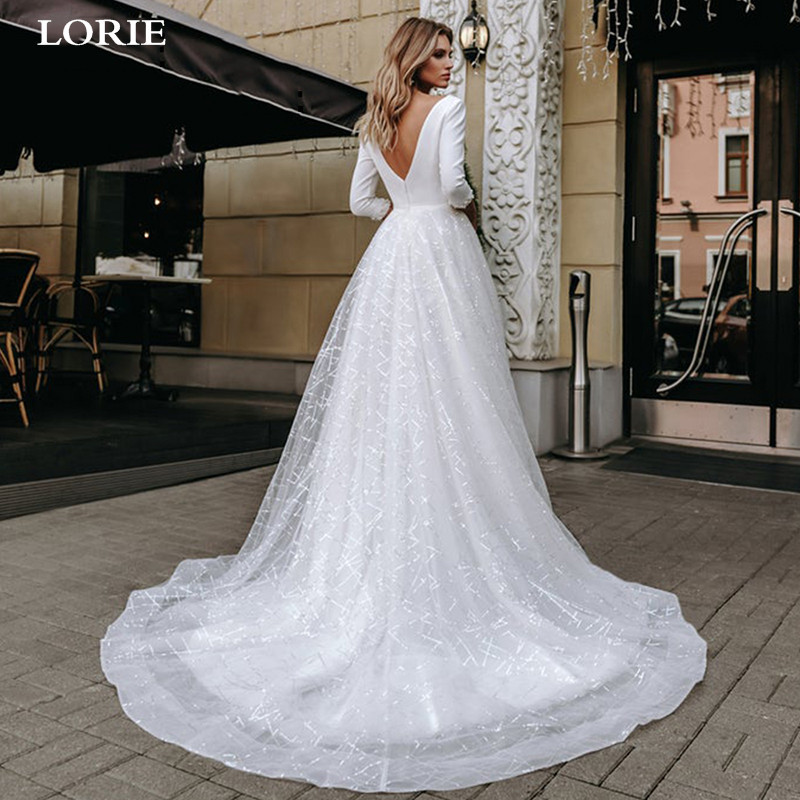 简约法式白色轻婚纱2020新款缎面出门纱超仙旅拍显瘦新娘礼服春