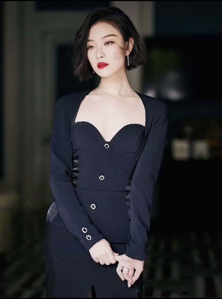 明星同款连衣裙2020倪妮同款高贵气质修身显瘦晚礼服中长款黑礼裙