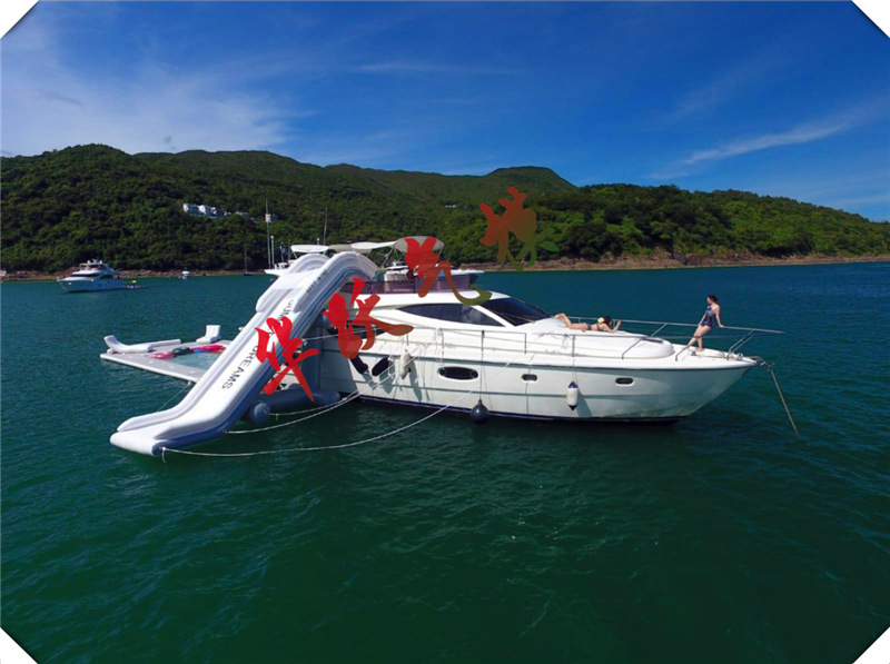 充气带网游泳池海上游艇滑梯潜水泳池防溺水底部带网水池水上浮台