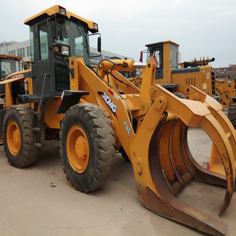 10, 12, 16, 18, 20, 30, 50, 60等(另有二手夹抱机,夹木机;侧翻铲 