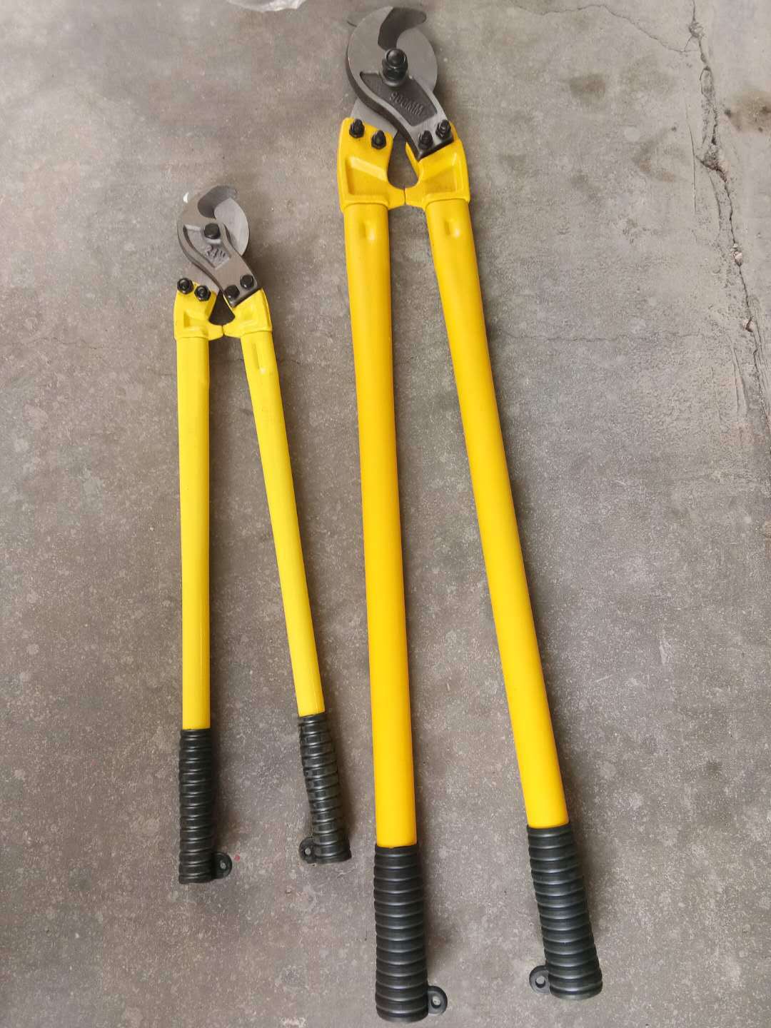 厂家供应 65#高锰钢锻造电缆剪 电工剪 手动长臂省力 电缆剪刀