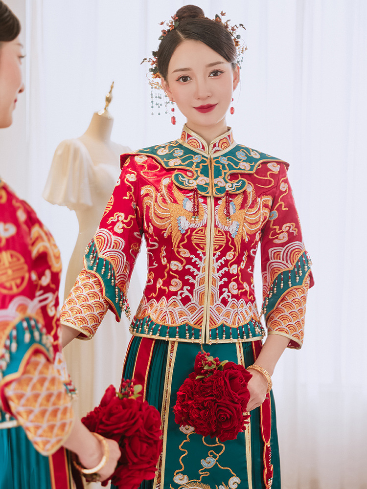 秀禾服修身显瘦秀和服2020新款结婚冬天禾秀服新娘礼服中式婚服女