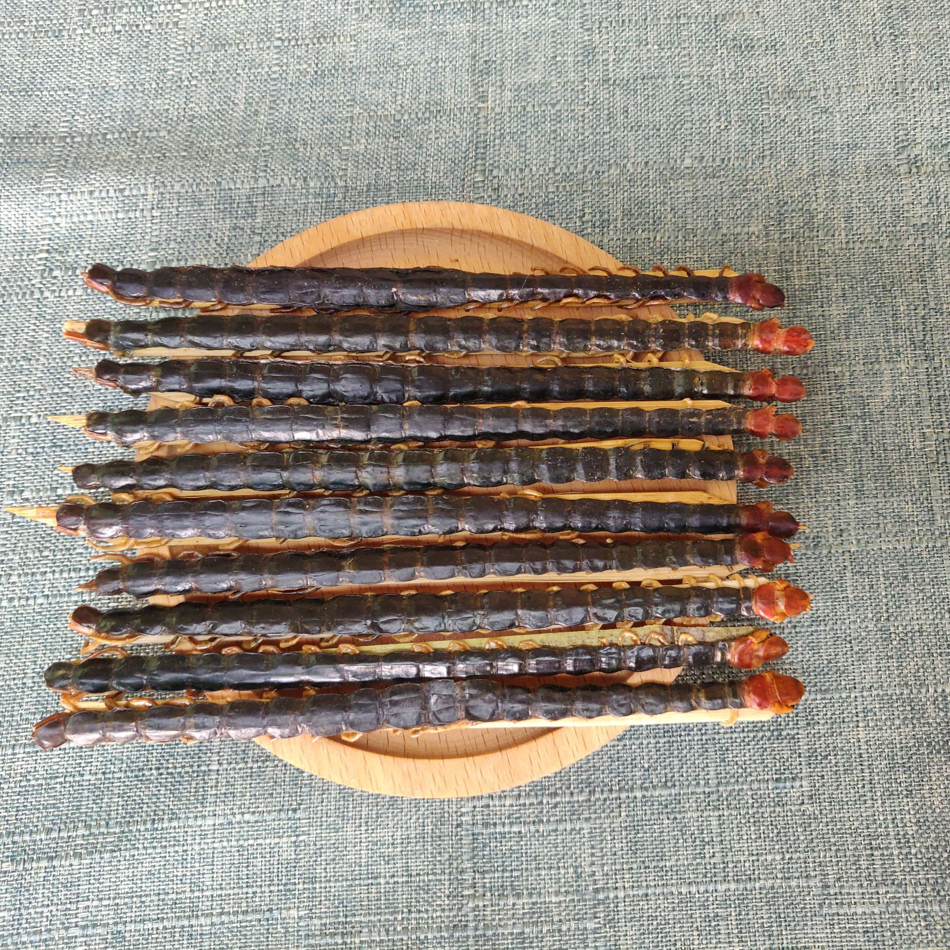 产地批发 红头蜈蚣 各种规格100条瓶装 现货批发 蜈蚣