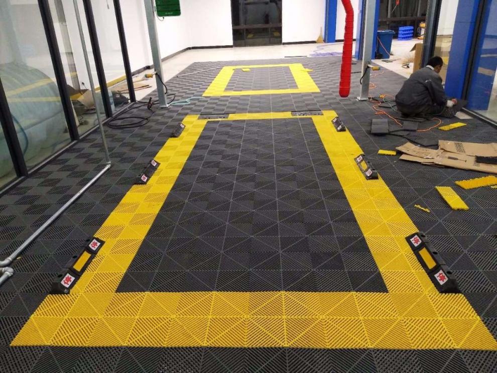 洗车房汽车店塑料拼接格栅洗车场地板地面地漏排水网格防滑垫