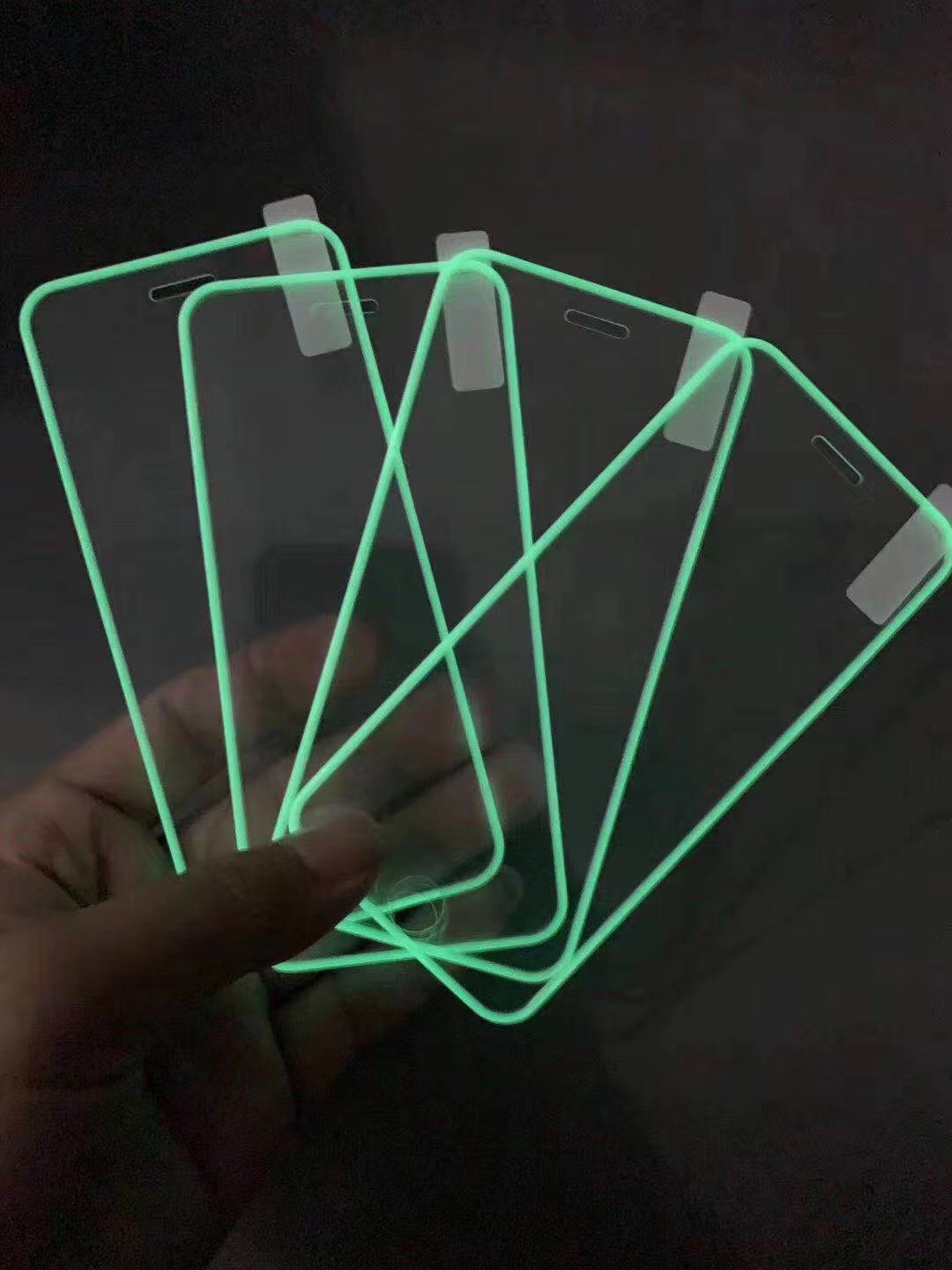 适用于苹果夜光玻璃iphone11pro max 3d硅胶荧光xsmax夜光钢化膜