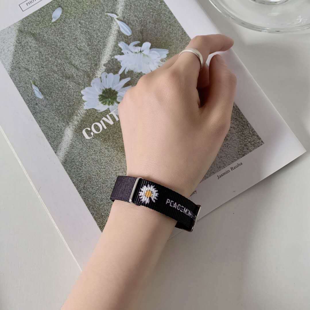 gd权志龙pmo小雏菊手链男女潮韩国ins简约百搭闺蜜情侣手环首饰品