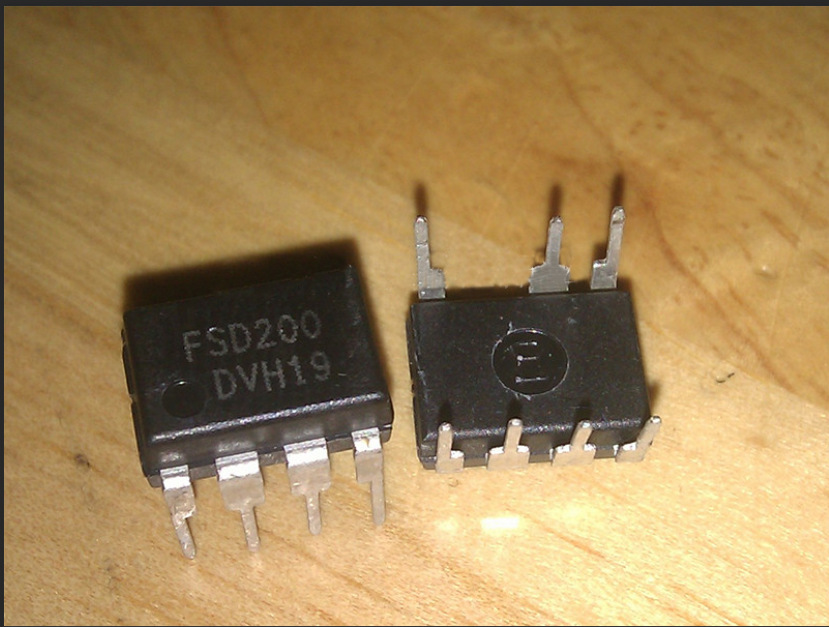 全新fsd200 dip 电源管理芯片 热卖现货