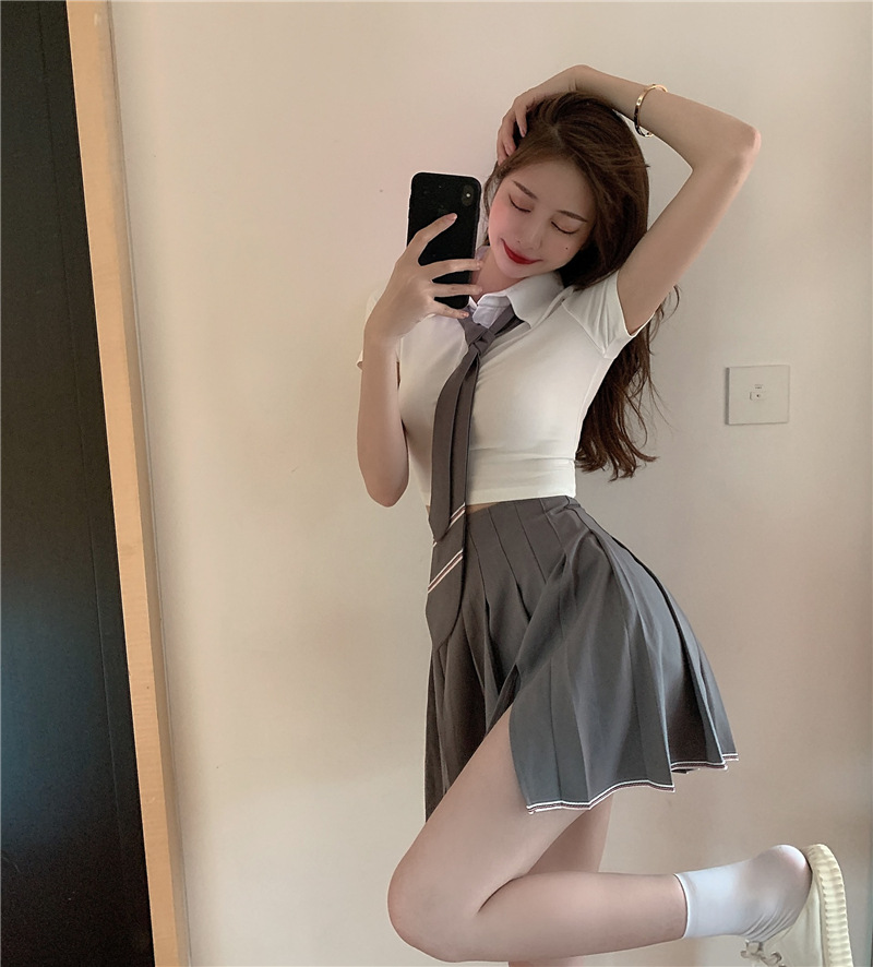 学院风开叉百褶短裙女修身短款性感显胸polo领短袖t恤套装配领带