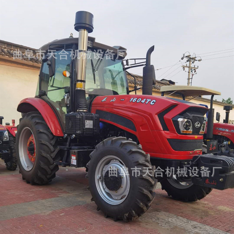 现货直补中国泰山1604tc豪华驾驶室大型拖拉机大型轮式铁牛