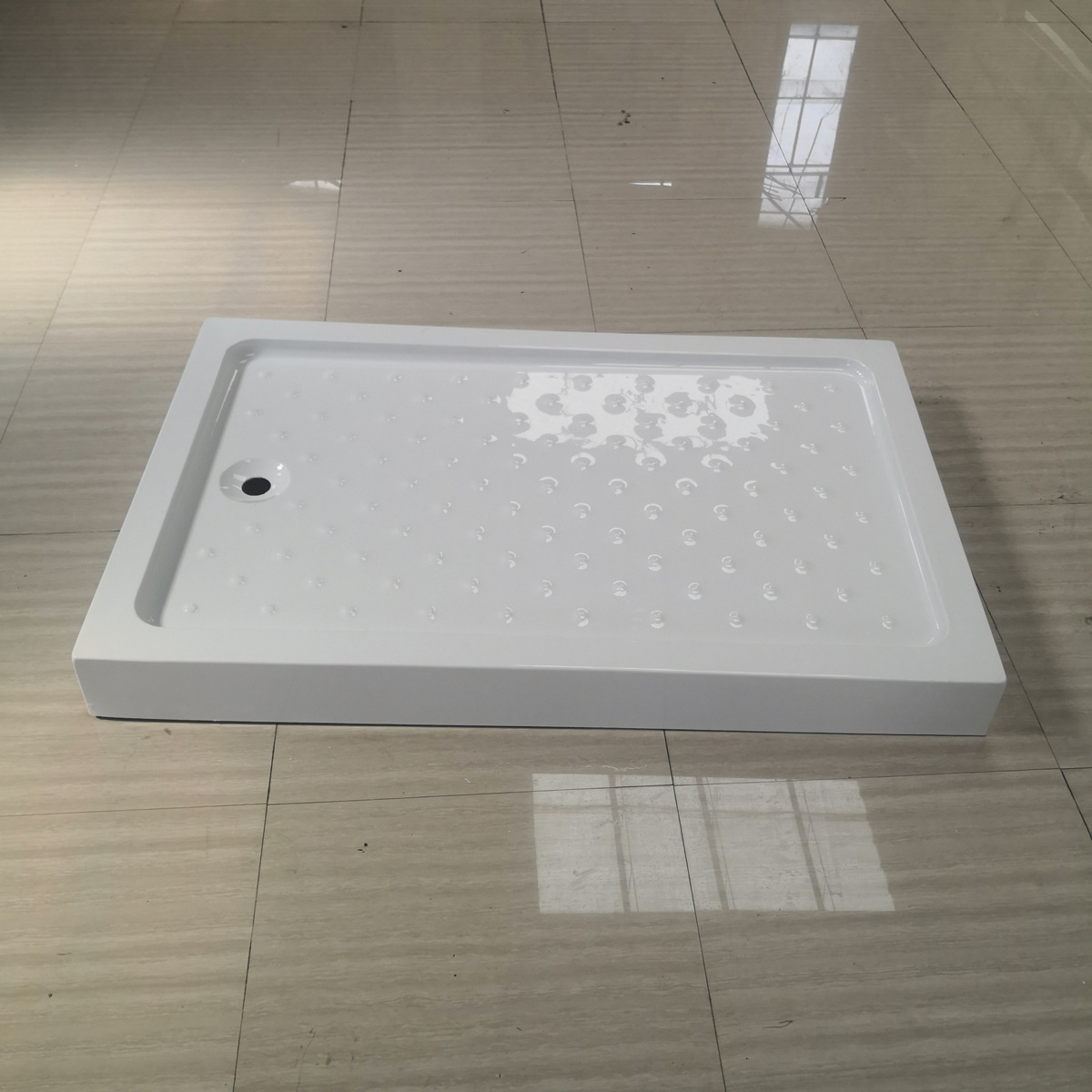 厂家直销方形淋浴房底座表面亚克力优质玻璃钢加强处理标配铁支架