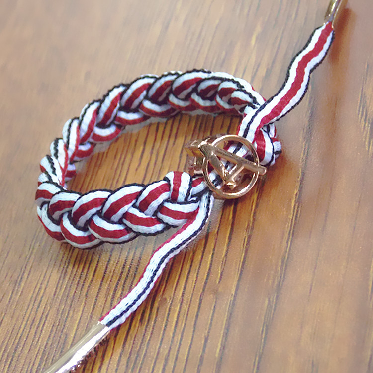 美国队长三色鞋带编织手链时尚手工编织欧美流行小狮子情侣款手绳