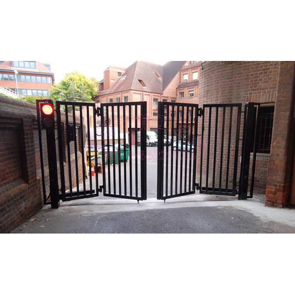 5米高的双向折叠铁艺大门