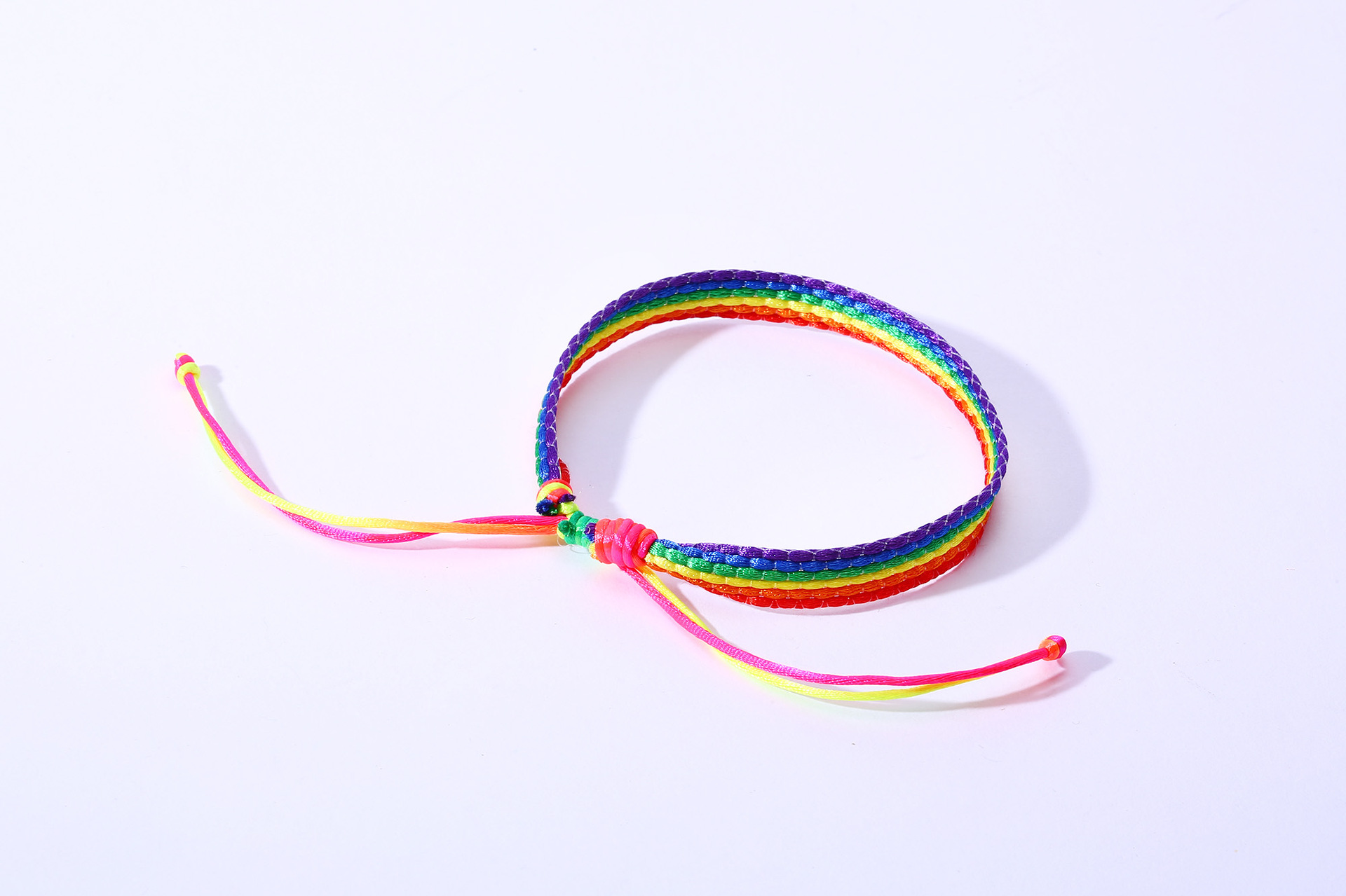 彩虹编织手绳 七彩色 打结手链尼泊尔友谊同性恋彩色绳编织可调节