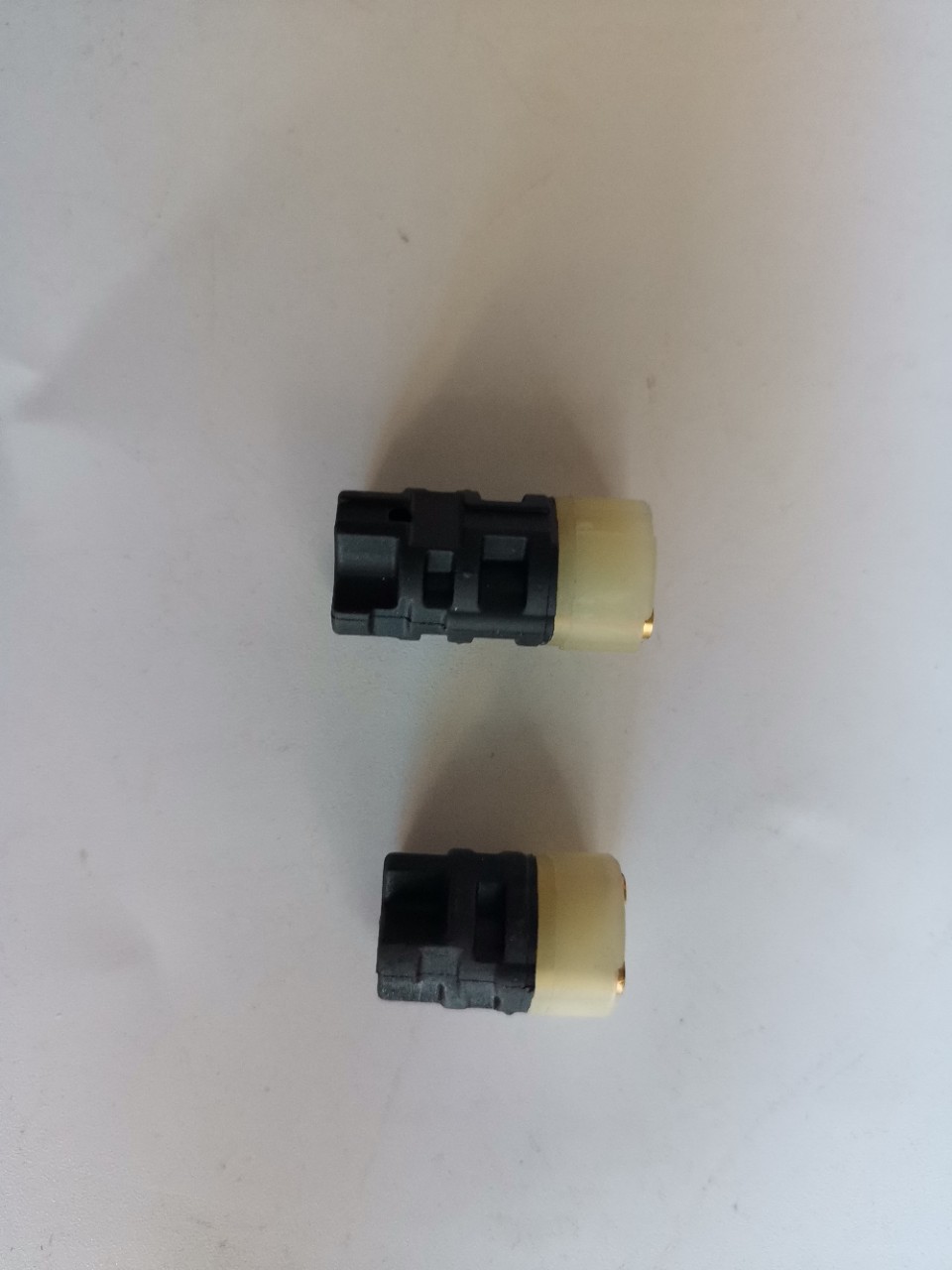 奔驰722.9 涡轮转速传感器