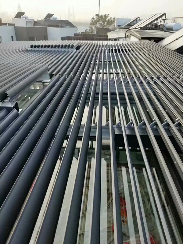 楼顶玻璃层翻转调光电动铝百叶窗 欧式遮阳单层铝合金百叶帘