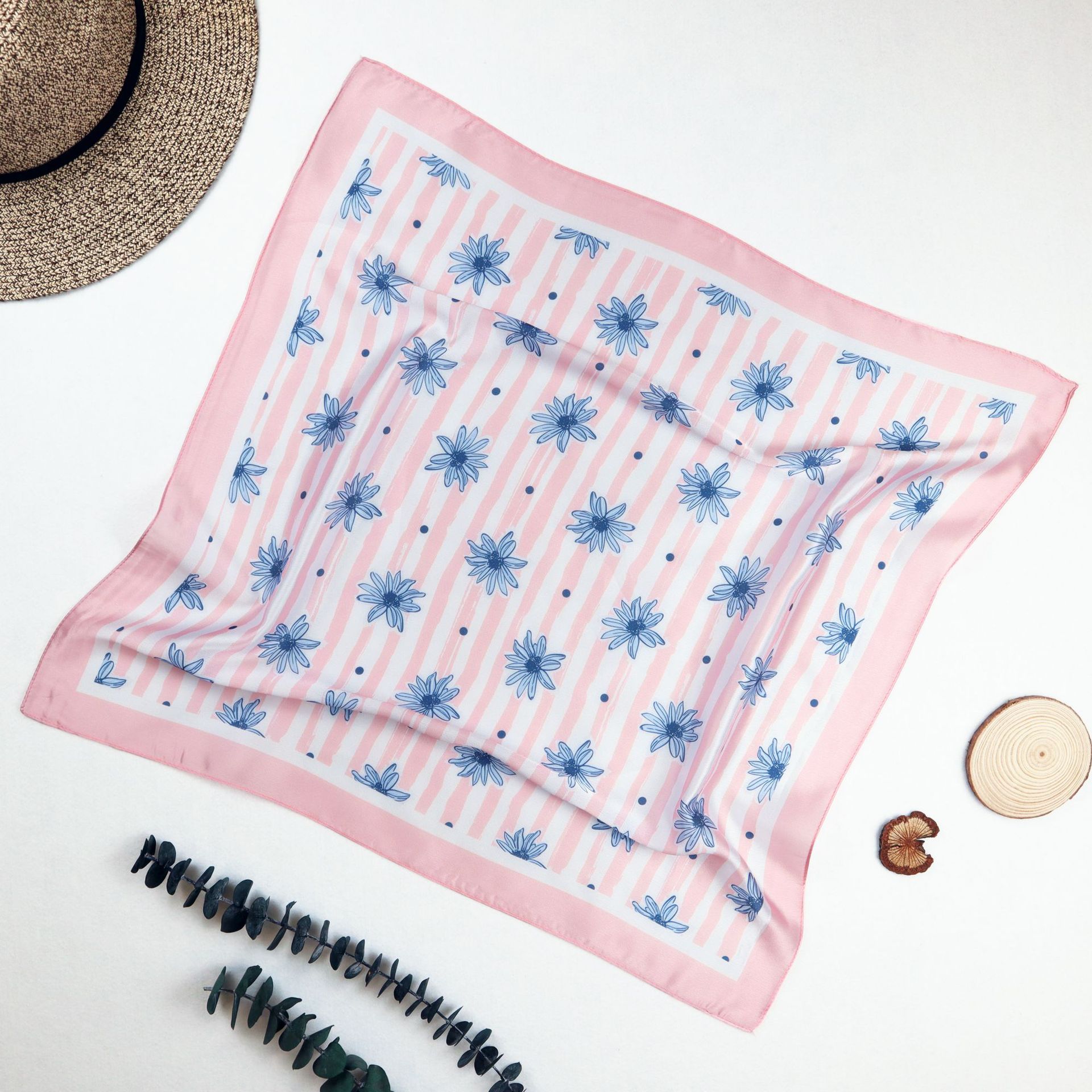 条纹雏菊58春夏小方巾女仿真丝方巾职业优雅气质百搭丝巾厂家直销