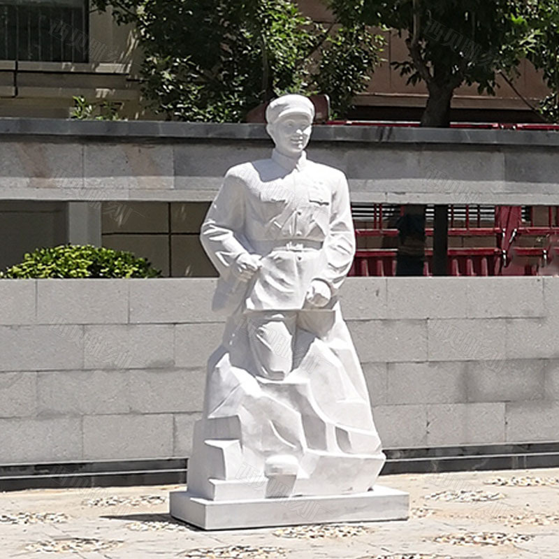 石雕汉白玉雷锋雕像 定制各种近现代名人雕塑 大理石人物摆件622