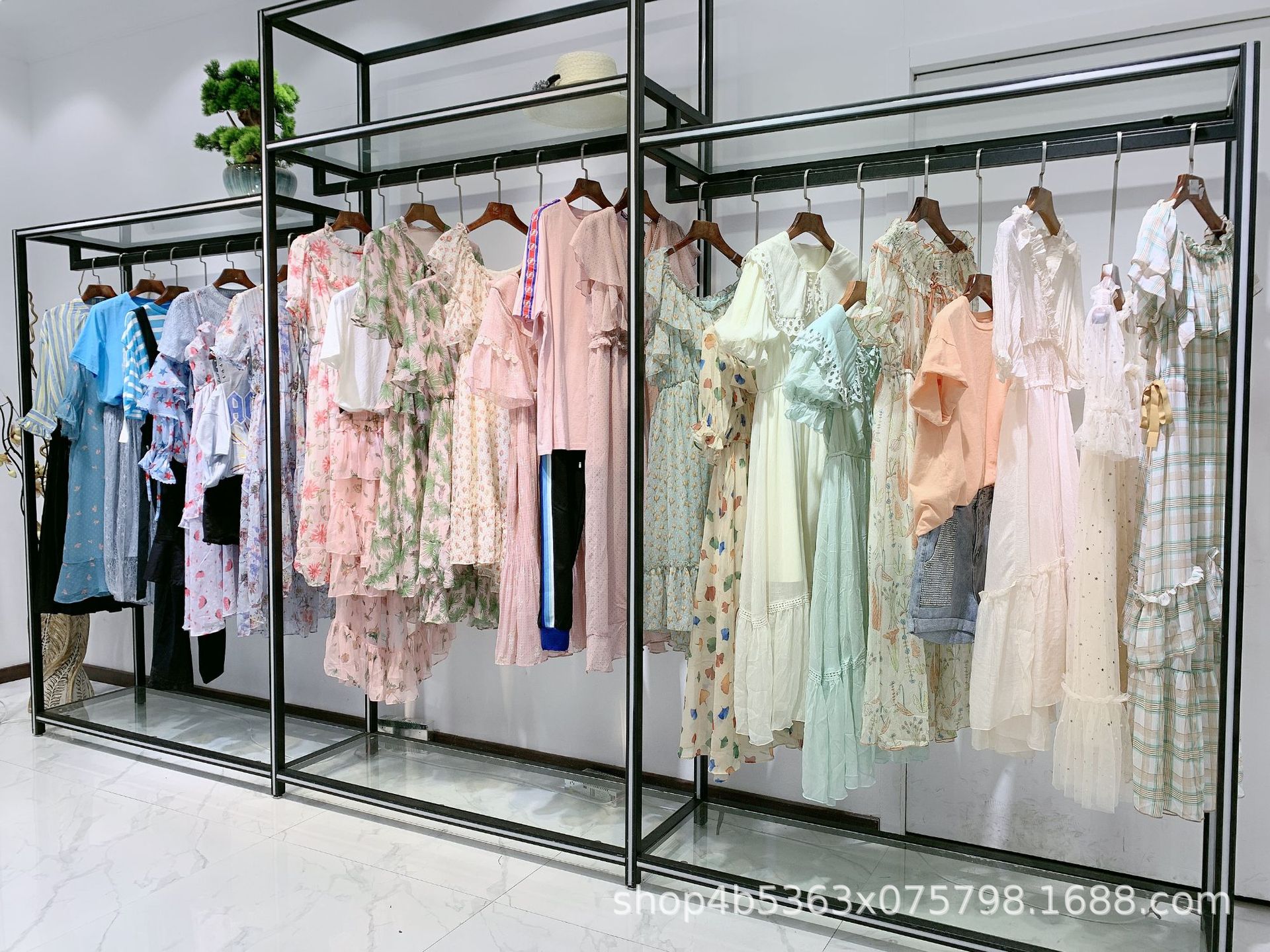 几禾20夏装广州折扣女装直播货源批发 实体店服装品牌折扣货源