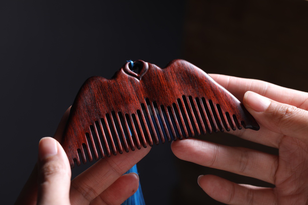 小叶紫檀天使之翼木梳红木梳子整木按摩梳创意婚庆礼品一件代发