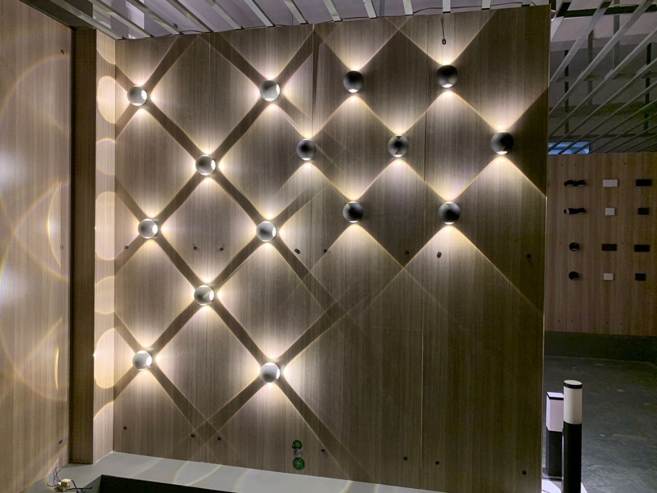 led壁灯户外室外壁灯 商场照灯酒店灯具 外墙铝压铸壁灯射灯