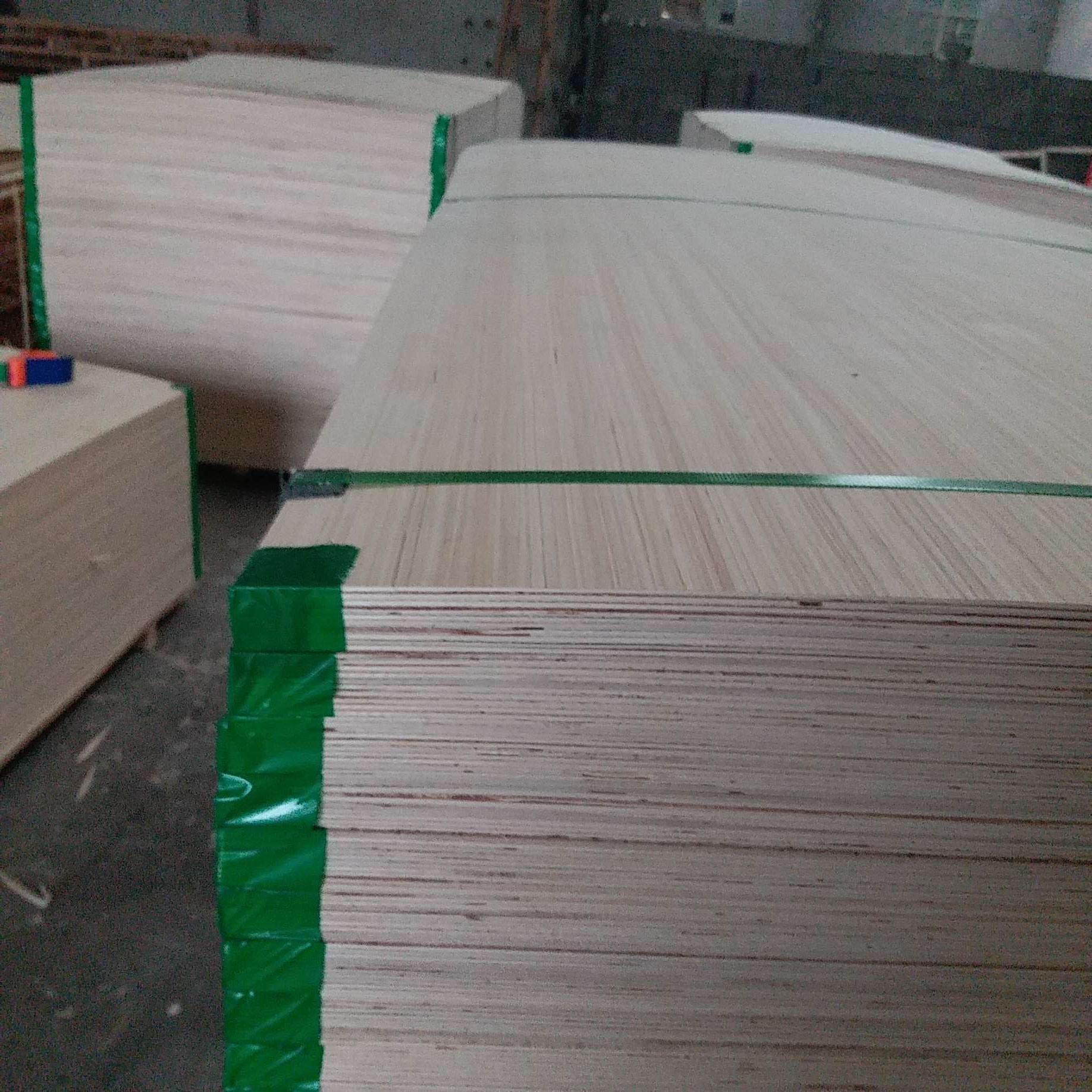 厂家批发三合板 五厘板 三夹板 异形板 包装板用家具板用强度好