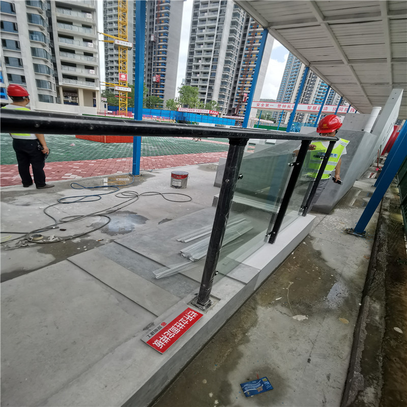 定做玻璃楼梯扶手 简约现代栏杆铝合金玻璃阳组装台护栏 锌钢扶手