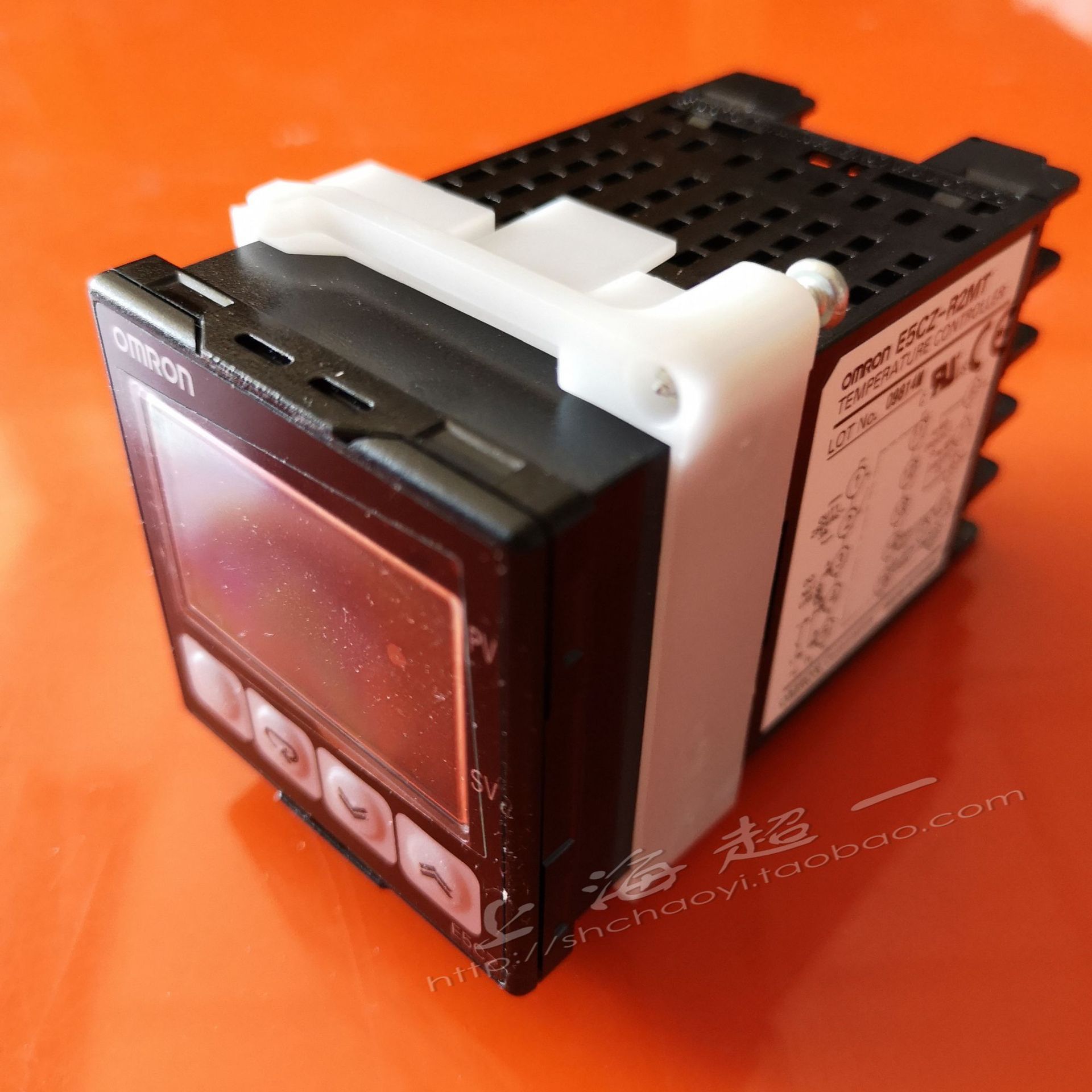 全新欧姆龙数字式温度控制器e5cz-r3mt-阿里巴巴