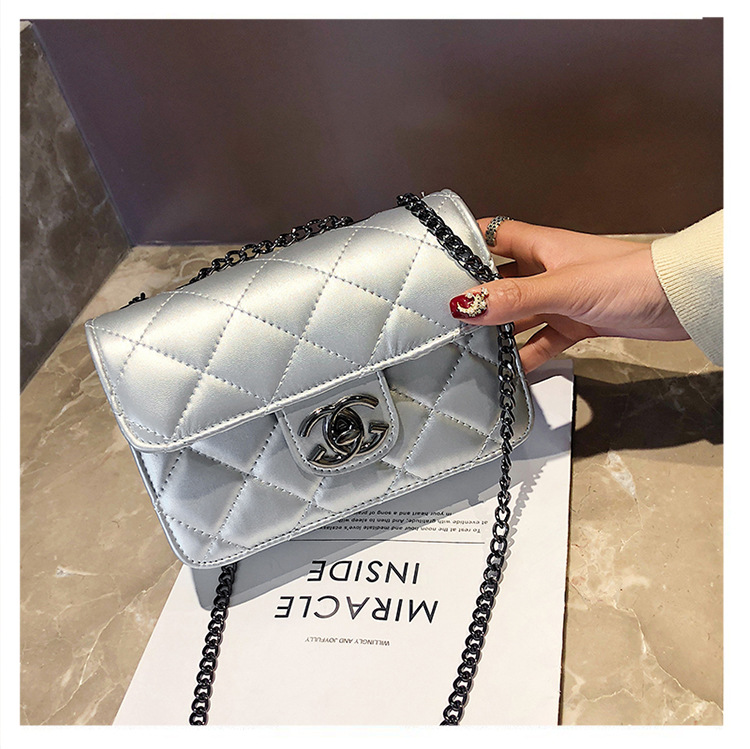 Trendy Women's Bags Fashion Korean Style Shoulder Bag Women's Small Square Bag Chain Women's Crossbody