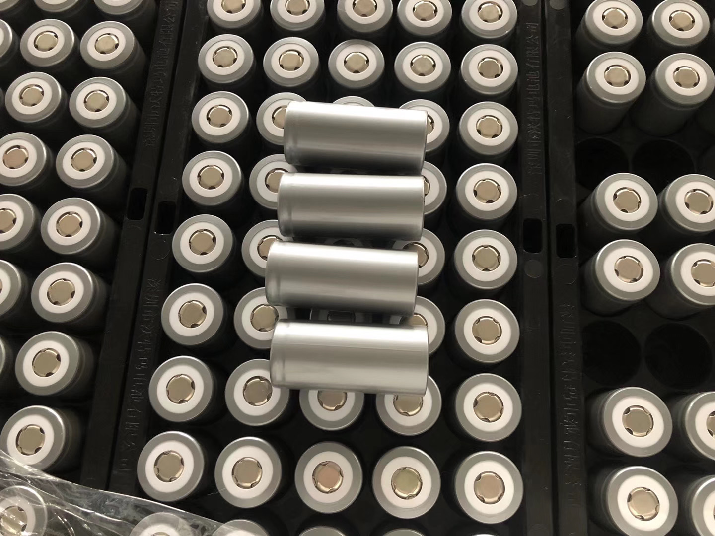 沃特玛32650磷酸铁锂电池 3.2v5000mah太阳能路灯充电 电动车电池