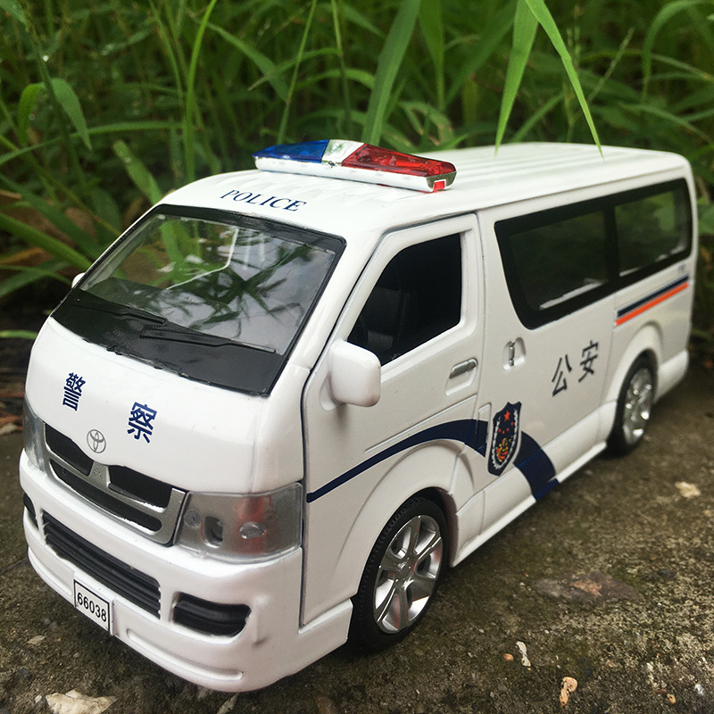 宝思仑1:32海狮大面包车公安特警车侧滑门合金声光回力模型独立装