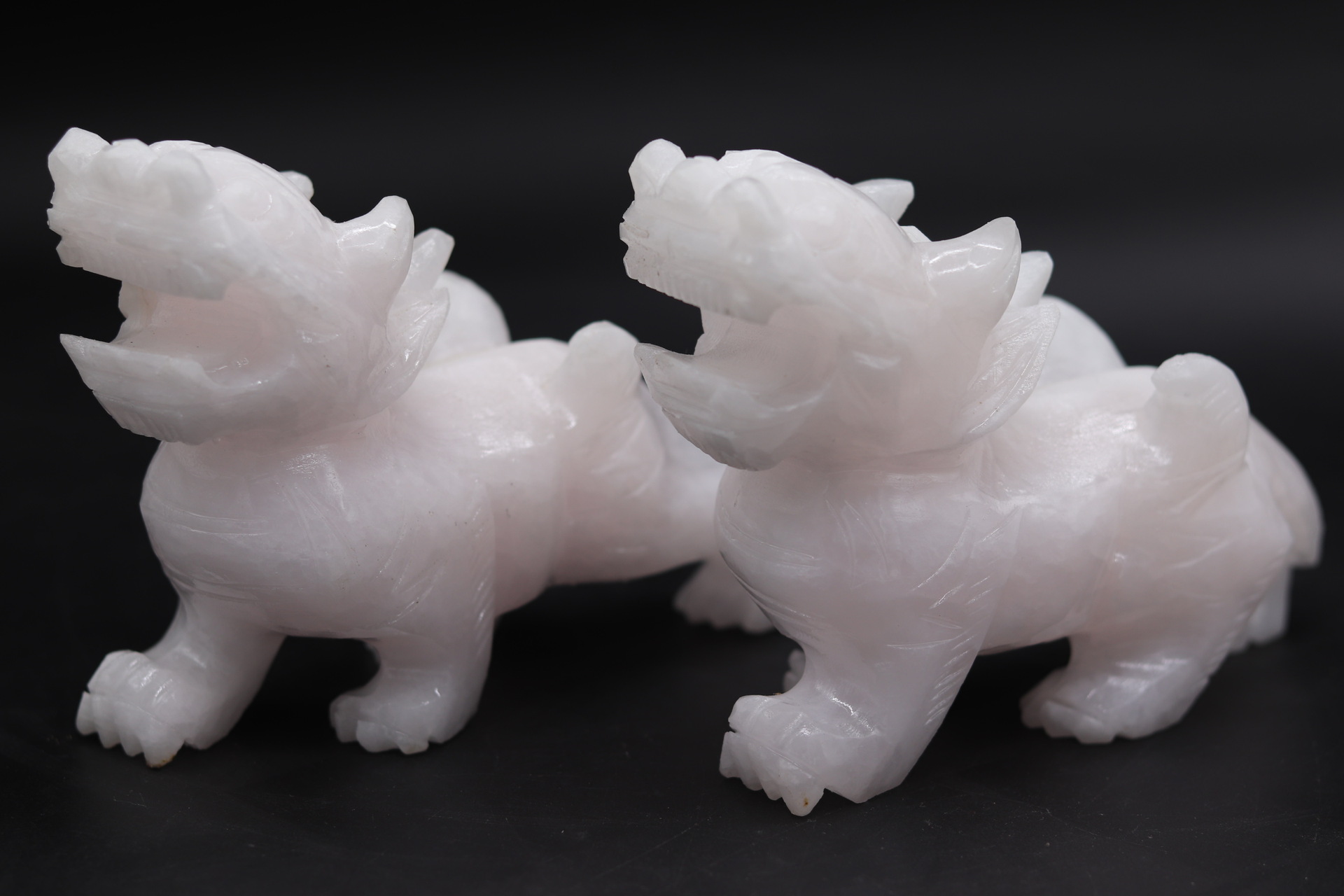 天然南玉白玉貔貅摆件一对玉雕工艺品招财风水伊朗阿富汗