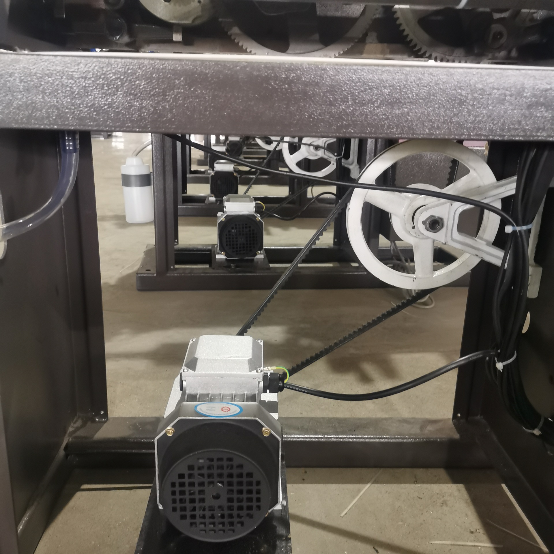 厂家供应全自动劳保手套编织机 手套针织机 线手套机编织手套机器