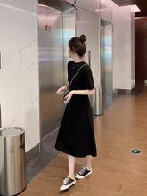 小谷粒连衣裙女时髦黑色洋气圆领短袖纯色中长裙收腰显瘦韩版裙子