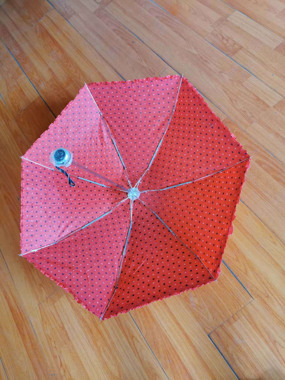 库存地摊五折雨伞 遮阳伞太阳防晒批发黑胶双人折叠雨伞晴雨伞女