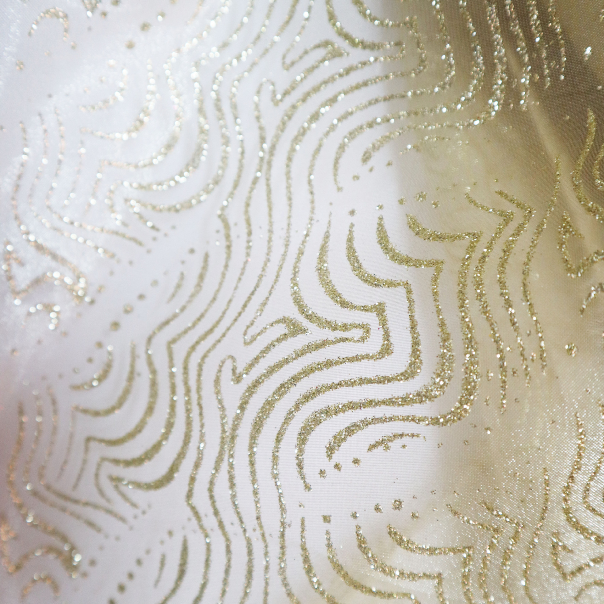 洒金欧根纱 白色纱底 菱形几何图案 圣诞 万圣节装饰台布