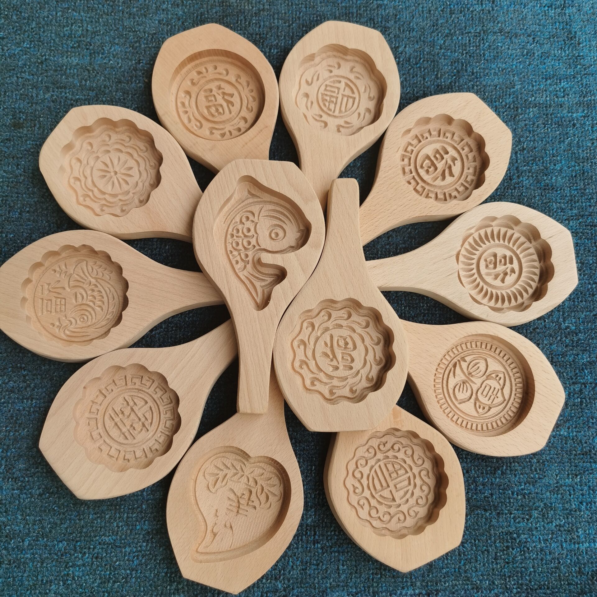 小号木质糕点面食花样烘培模具冰皮月饼模具卡通榉木模具 面食花