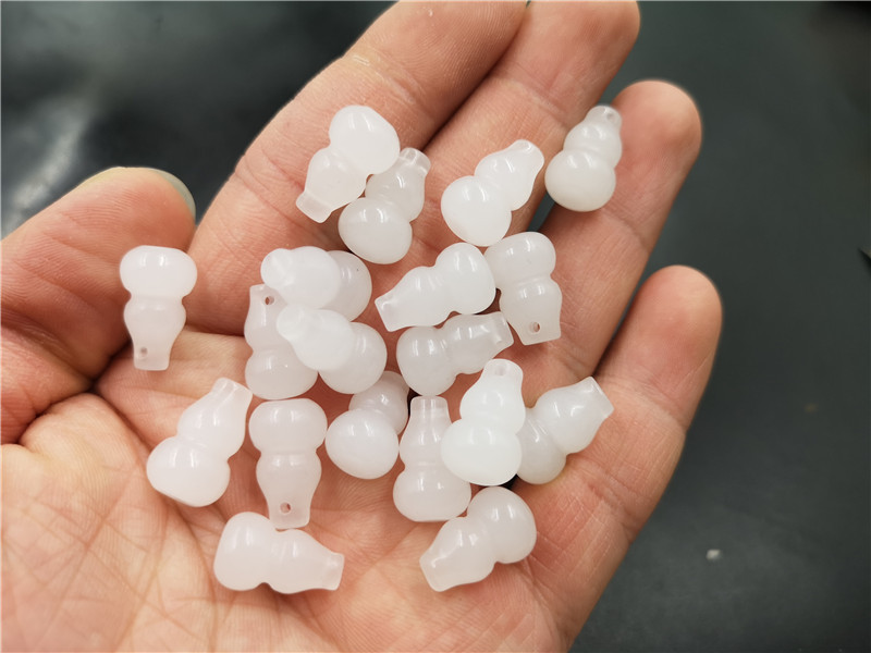 平价玉器 新疆白玉金丝玉立体小葫芦 羊脂白玉葫芦挂坠