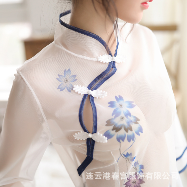 情趣内衣透视优雅睡衣民国风学生性感旗袍三件套诱惑开档套装代发