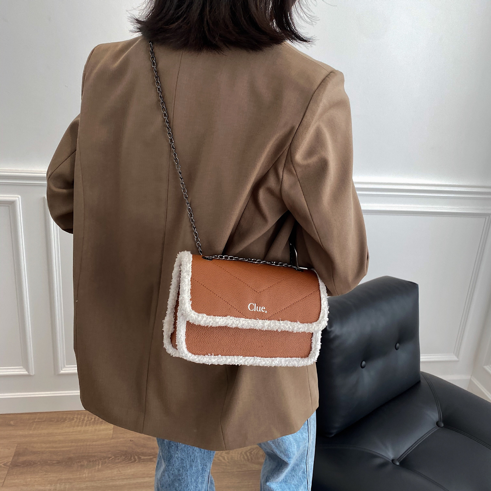 冬季流行羊羔毛女包新款2020单肩包链条小众质感斜挎包包女小方包