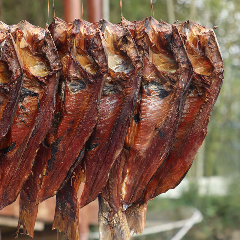 腊鱼干腊鲢鱼280g整条湖南湘西柴火烟熏鱼咸鱼干腌制腊肉腊味风干