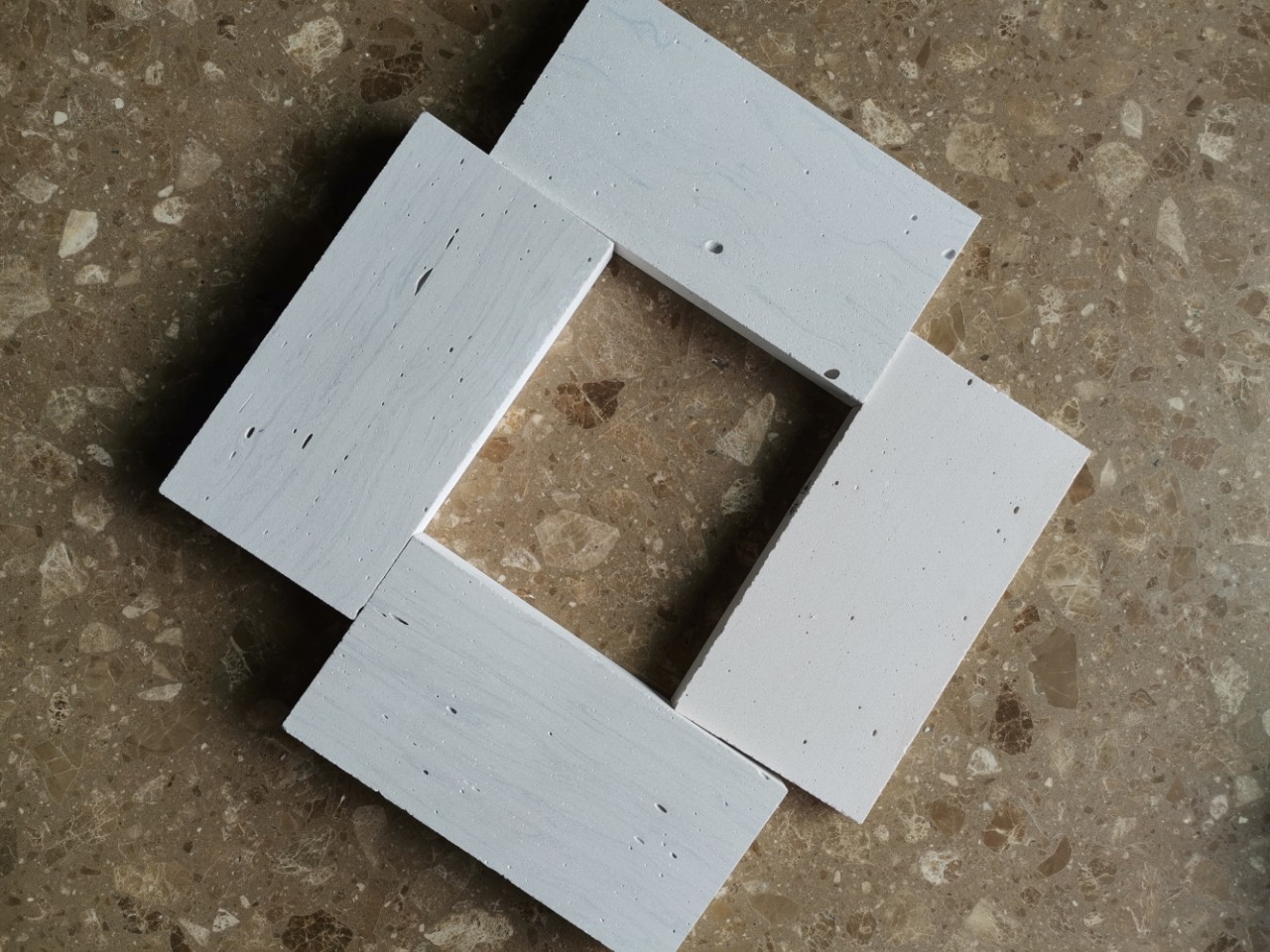 工厂定制生产无机磨石 水泥石 洞石板 适合别墅 背景墙 艺术场馆