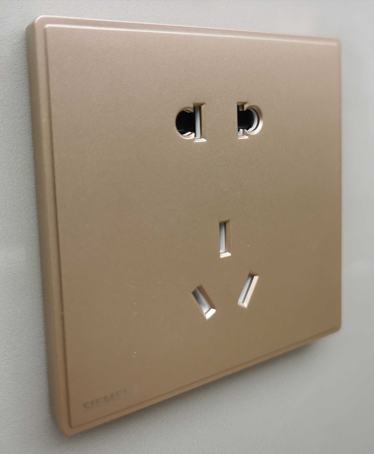 西门子开关插座璟逸深灰银黑色日曜金墙壁五孔插座多孔usb家用86