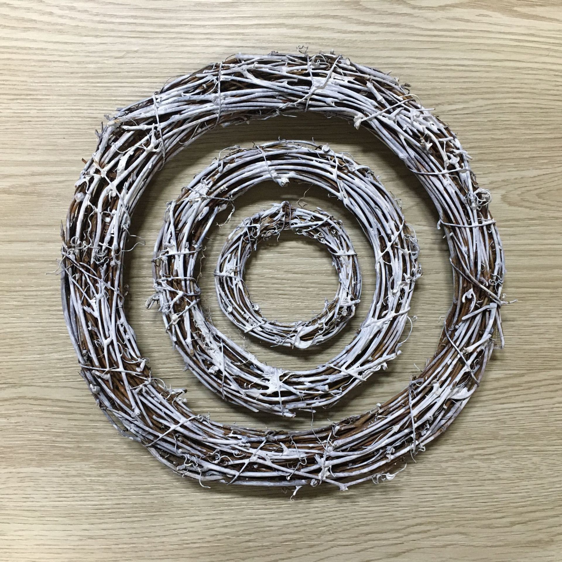 跨境专供 染白色 藤圈藤环 花店配件手工门挂花艺花环 圣诞节装饰