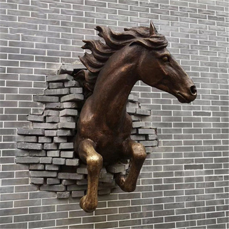 现货半身马雕塑玻璃钢马头穿墙马宽窄巷子雕塑ktv酒吧装饰可定做