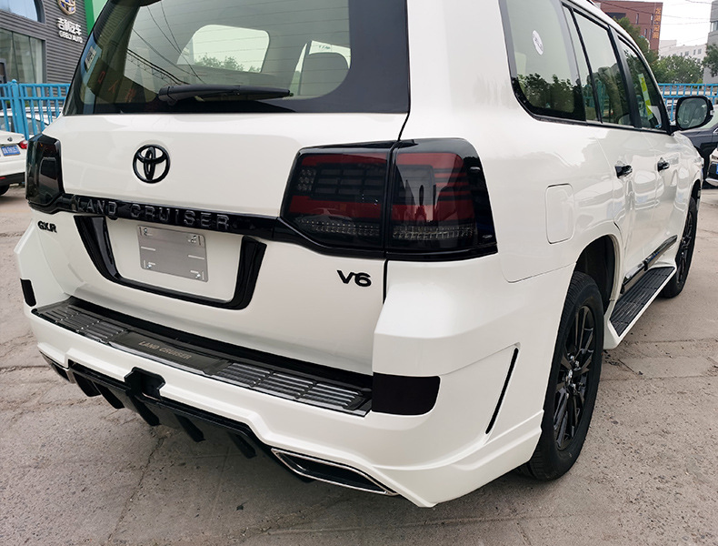 新款 适用于16-19款丰田兰德酷路泽led改装尾灯 陆地巡洋舰尾灯