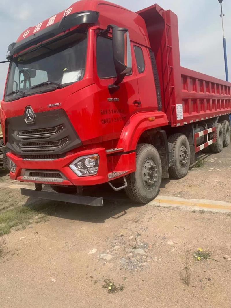 豪瀚前四后八7.8米轻量化自卸车整车,上户无忧,18953179819