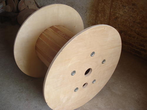 定做木盘电缆线盘胶合板木轴鼻梁骨施工工字轮工业光纤木盘