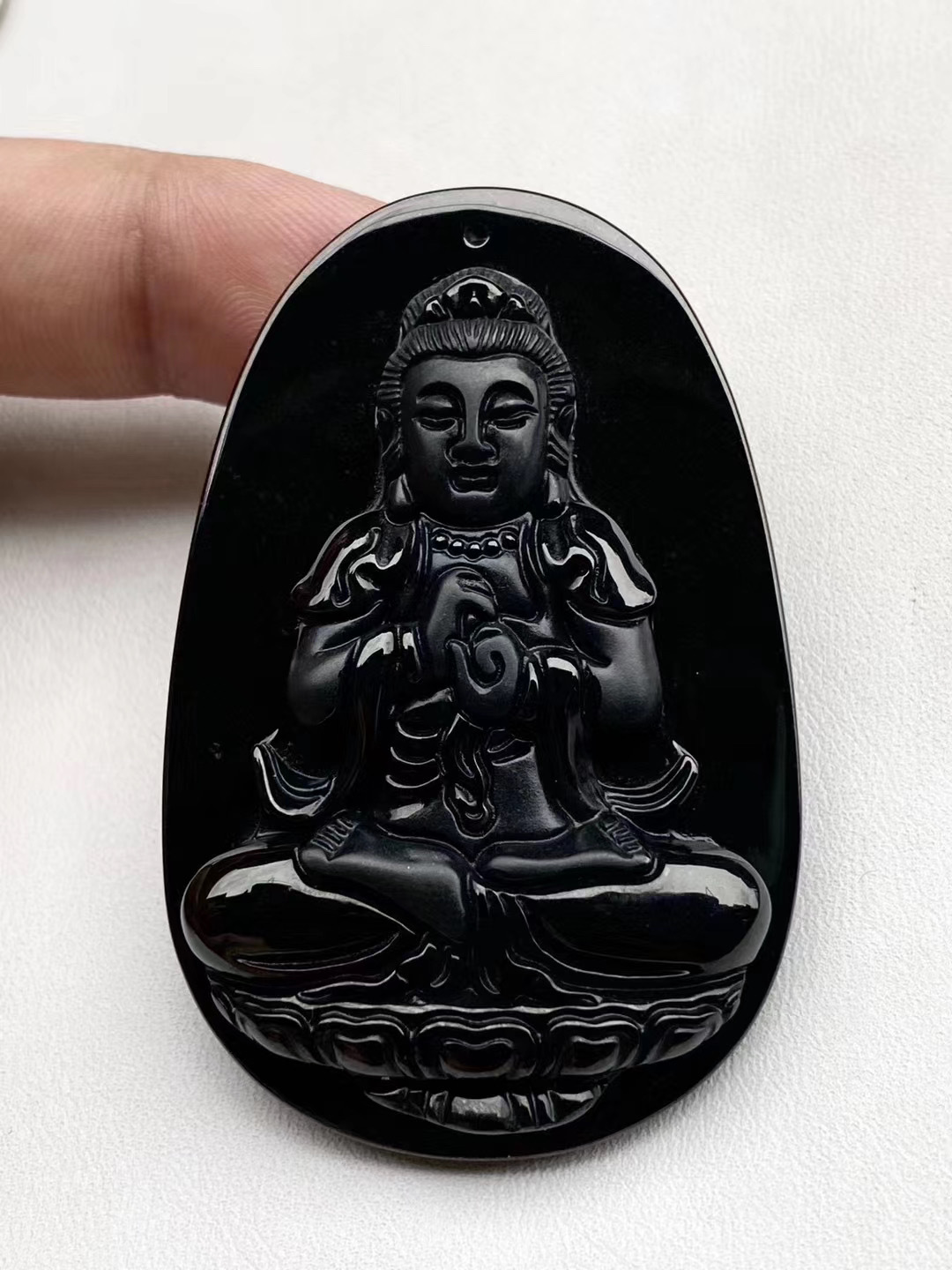 缅甸玉a货墨翠十二生肖本命佛吊坠大日如来菩萨属羊猴守护神挂件